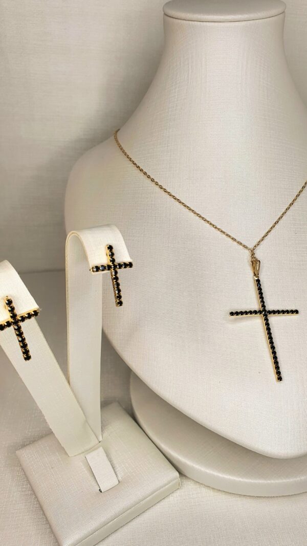 Conjunto Cruz cristal negro